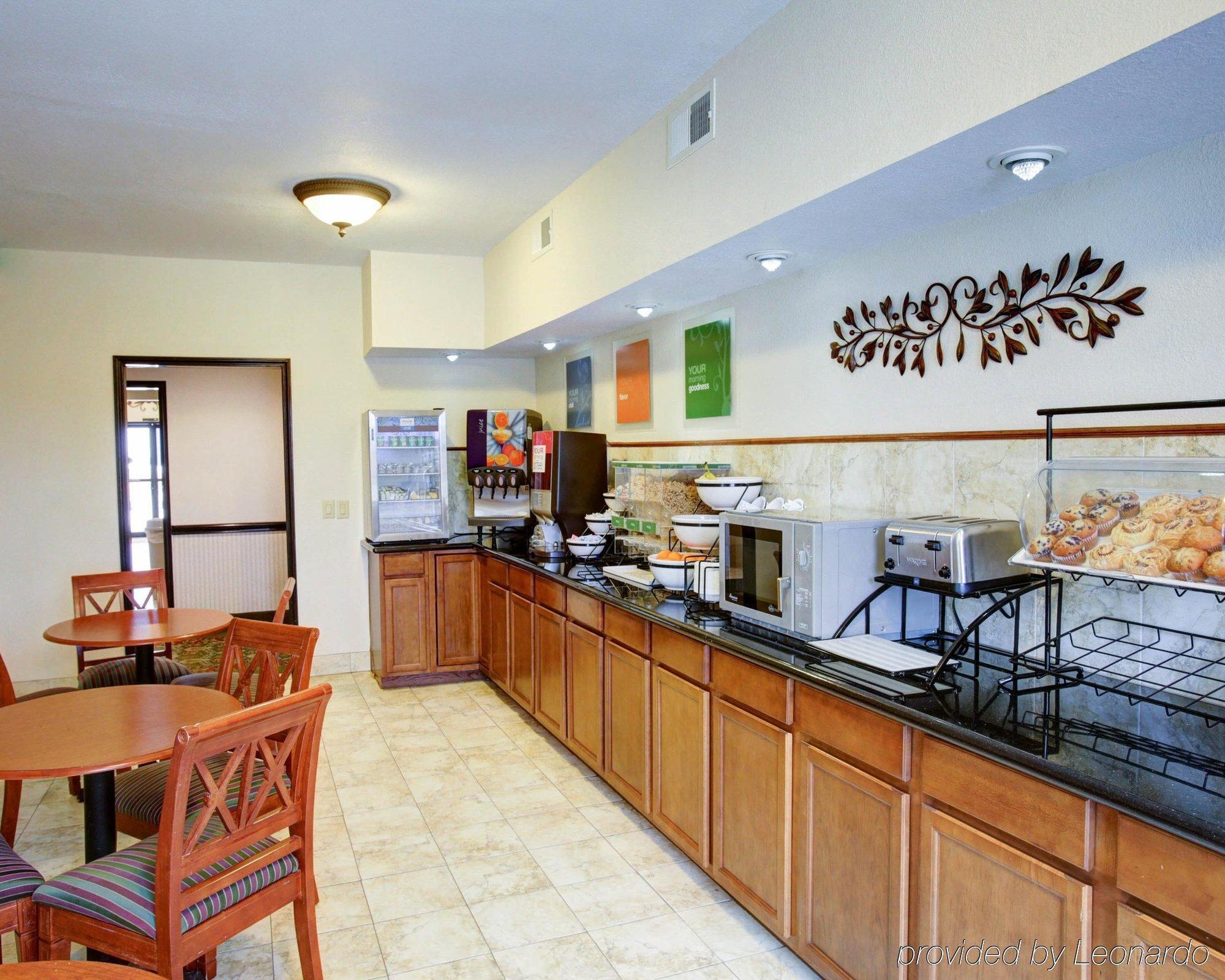 Quality Inn Rockdale Экстерьер фото